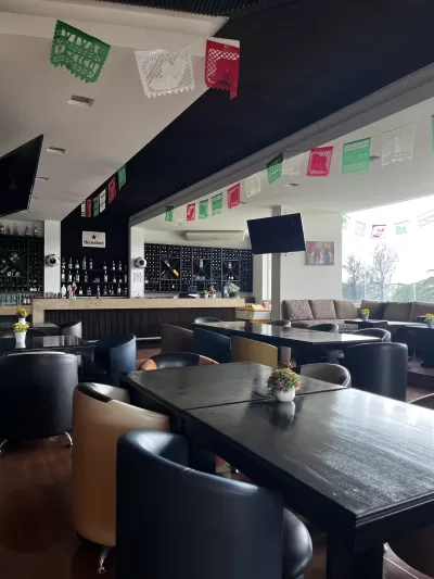 Restaurante y Bar
